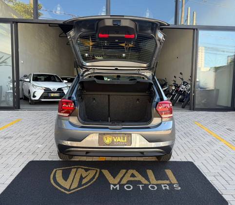 VOLKSWAGEN POLO 1.0 200 TSI COMFORTLINE AUTOMÁTICO
